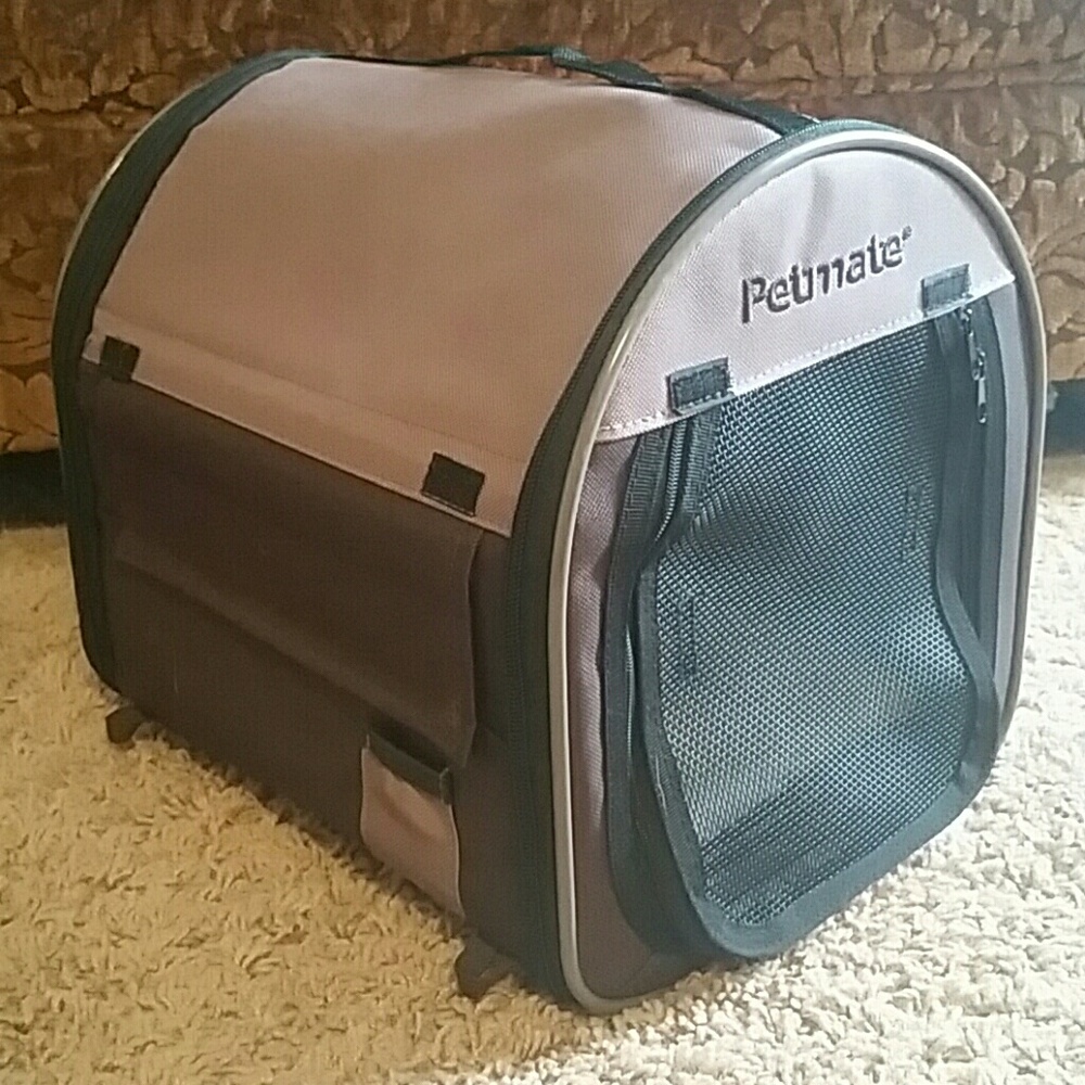 Petmate carry travel bag